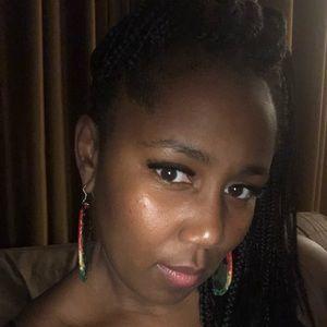 Meet your Posher, Keri